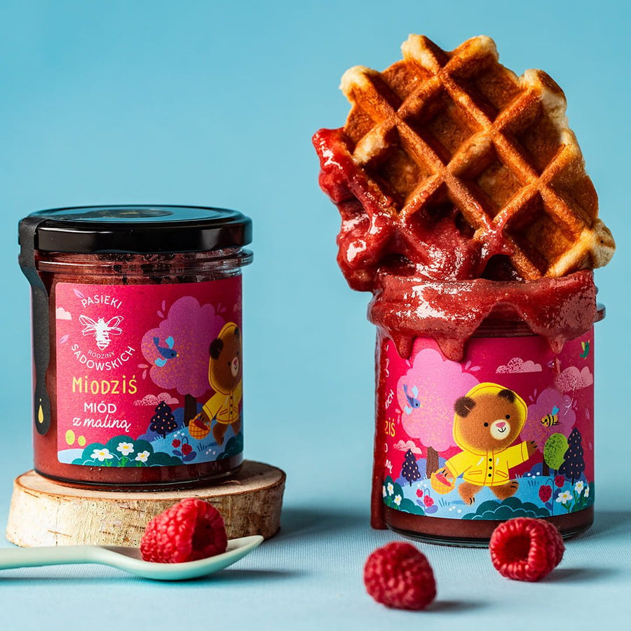 Sadowski Bee Gardens Honey bear - Honey with raspberry 430g - Pasieki Sadowskich - Vesa Beauty